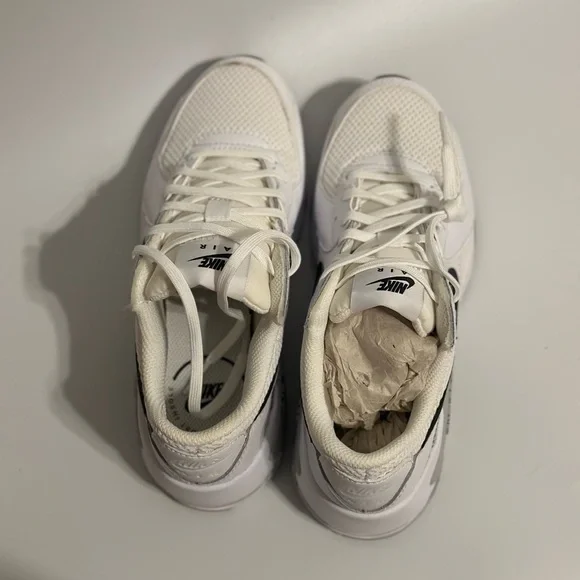 NWT Woman’s Nike Air Max SC  White / Black Size 5.5 - Picture 4 of 6